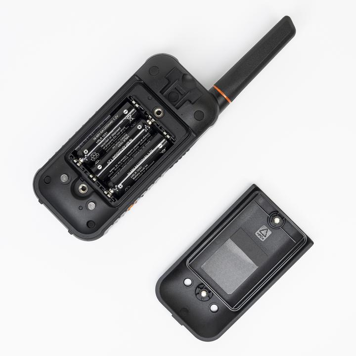 Immagine prodotto PNI Radio portatile PMR R80 PRO, set di 2, 0,5 W, 16 canali, impermeabile IP67, con torcia LED
