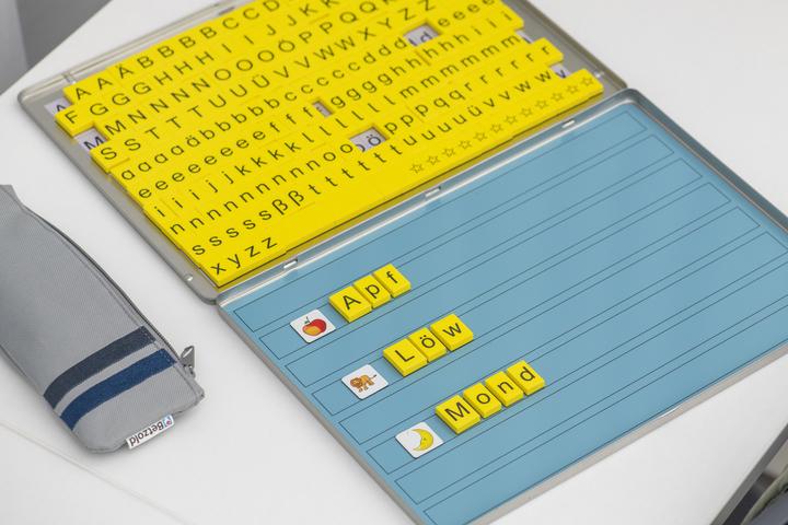 Produktbild Betzold Magnetische Anlautbilder für die Lese-Magnetbox (Deutsch)