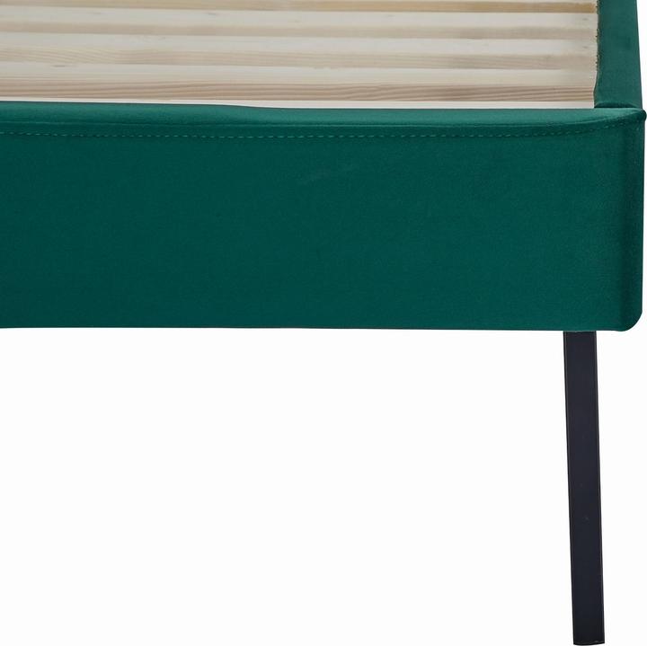 Actual product image En.Casa Upholstered bed Porvoo velvet 140x200 cm dark green (140 x 200)