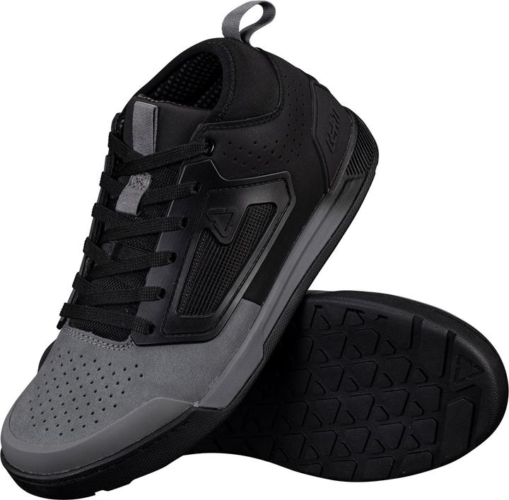 Actual product image Leatt Shoe Flat 3.0 - Stealth (38.5, 39.5, 40.5, 41.5, 42.5, 43.5, 44.5, 45.5, 46.5, 47.5, 48.5)