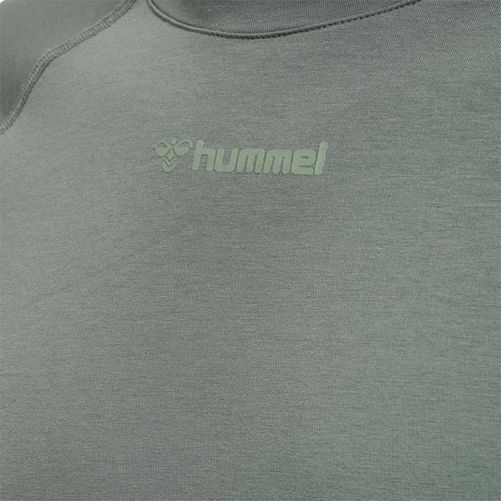 Actual product image hummel Mt Laze T-Shirt L/S (L)