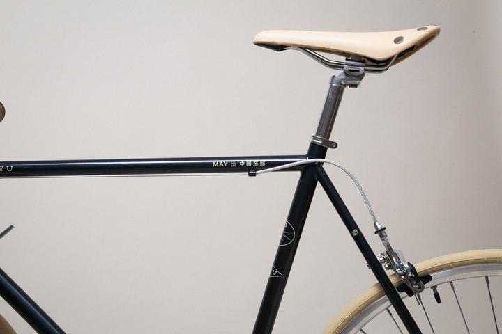Immagine prodotto MAY Yiwu (55 cm)
