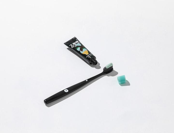 Immagine prodotto Toosty Dentifricio al cioccolato alla menta