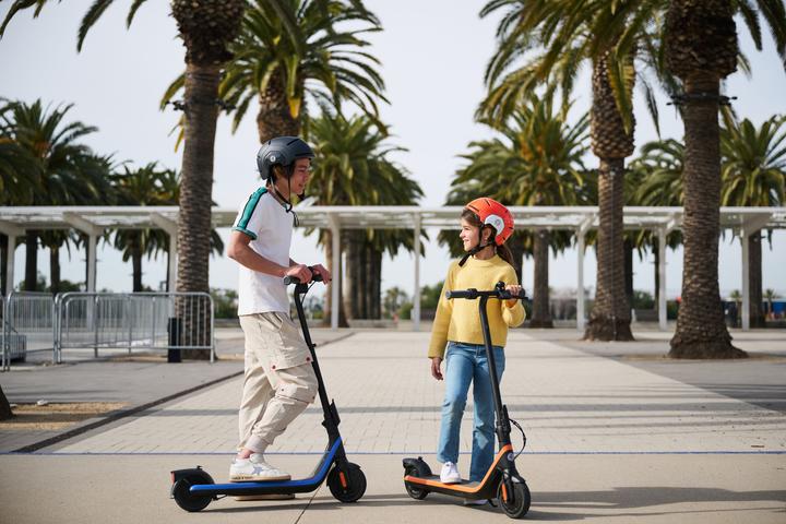 Immagine prodotto Segway-Ninebot eKickScooter C2 E (16 km/h, 11 km, 150 W)