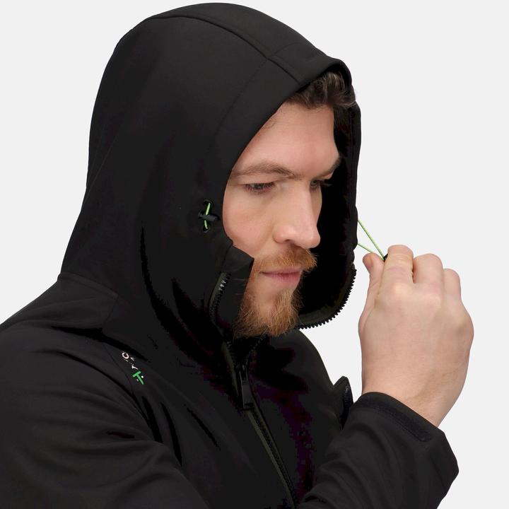 Actual product image Regatta Surrender Softshell Jacket (L)