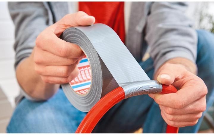 Produktbild tesa EXTRA POWER UNIVERSAL Gewebeband, gewebeverstärktes Ductape (50 mm)