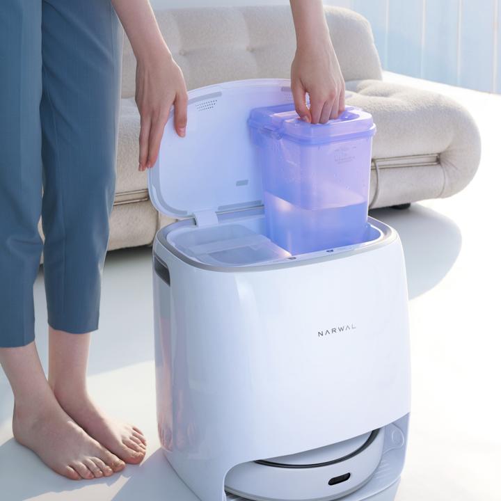 Actual product image Narwal Freo (Vacuum mopping robot)
