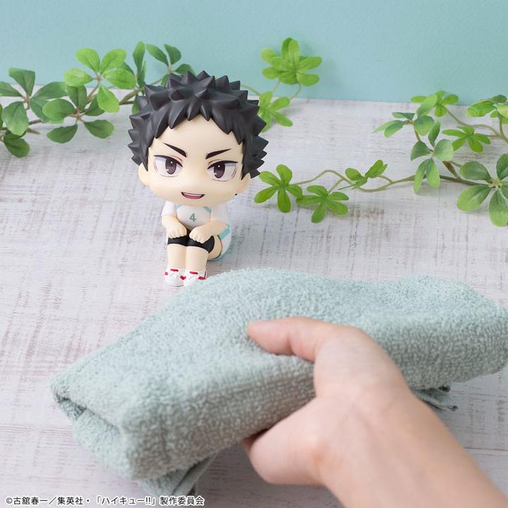 Actual product image Megahouse Haikyu!!! Look Up PVC Statue Hajime Iwaizumi Uniform Ver. 11 cm