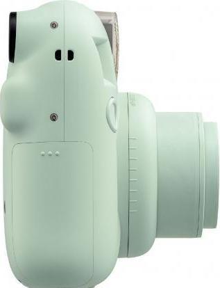 Actual product image Fujifilm Instax Mini 12 + instax mini glossy