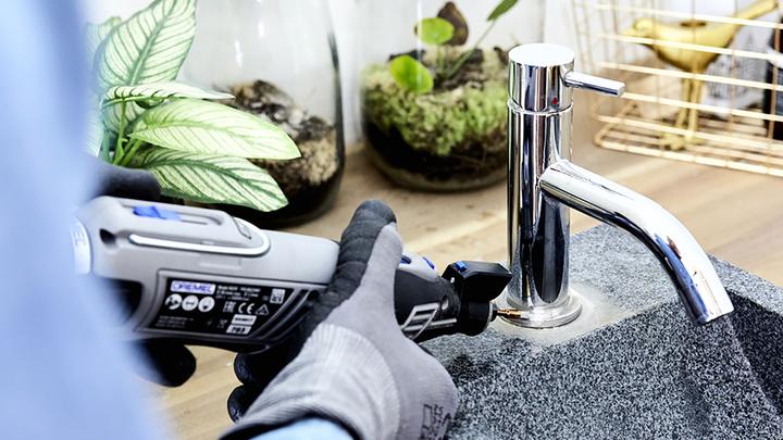 Immagine prodotto Dremel 8220-5/65 Edizione Platino