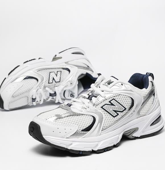 Produktbild New Balance 530 (36)