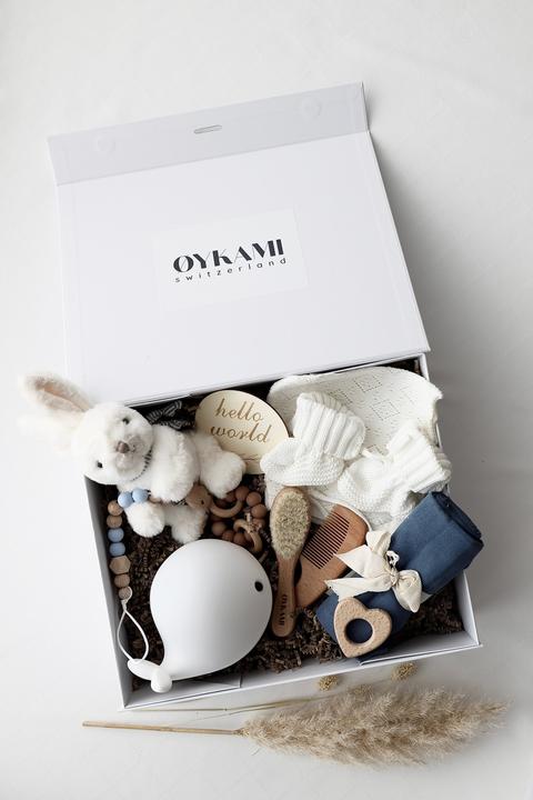 Image du produit Oykami Baby Geschenkbox Blau "Paris" Hase Weiss