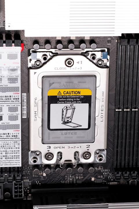 Image du produit ASUS PRO WS WRX90E-SAGE SE (sTR5, AMD WRX90, SSI EEB)
