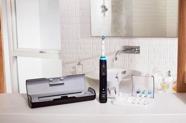 Image du produit Oral-B Genius 9000 White édition CH