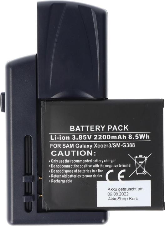 Actual product image AccuCell Universal Ladegerät für viele Handy Akku (Battery + charger)