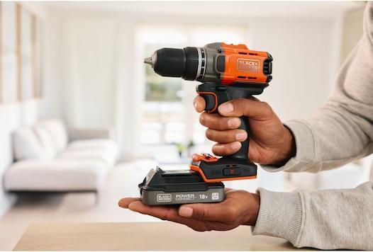 Immagine prodotto Black & Decker Trapano avvitatore a batteria Black&Decker 18V 2x2Ah,2G,Kof BCD382D2XK (Batteria ricaricabile)