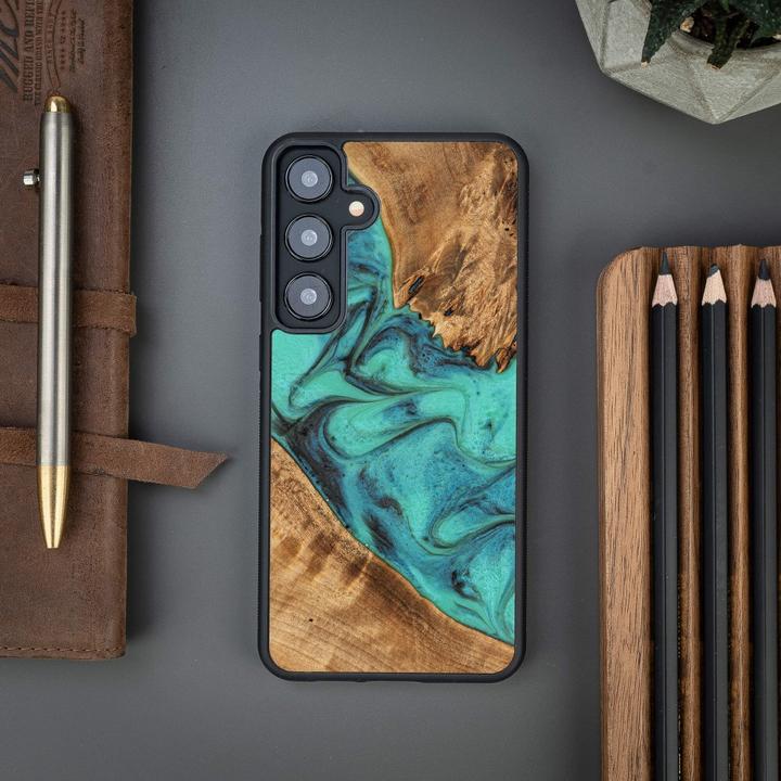 Actual product image INNE Bewood Unique case for Samsung Galaxy S24 Plus Turquoise (Samsung Galaxy S24+)