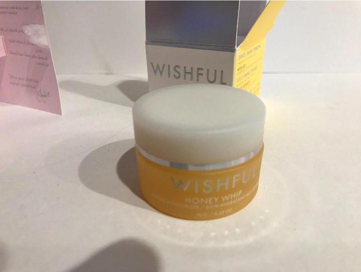 Actual product image Huda Beauty Thirst Trap Juice Honey Whip Sample