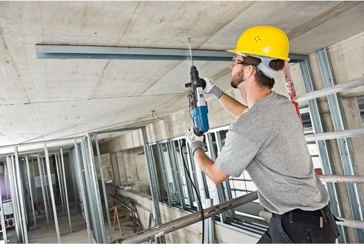 Actual product image Bosch Professional GBH 2-28 F Set (Electrical connection)