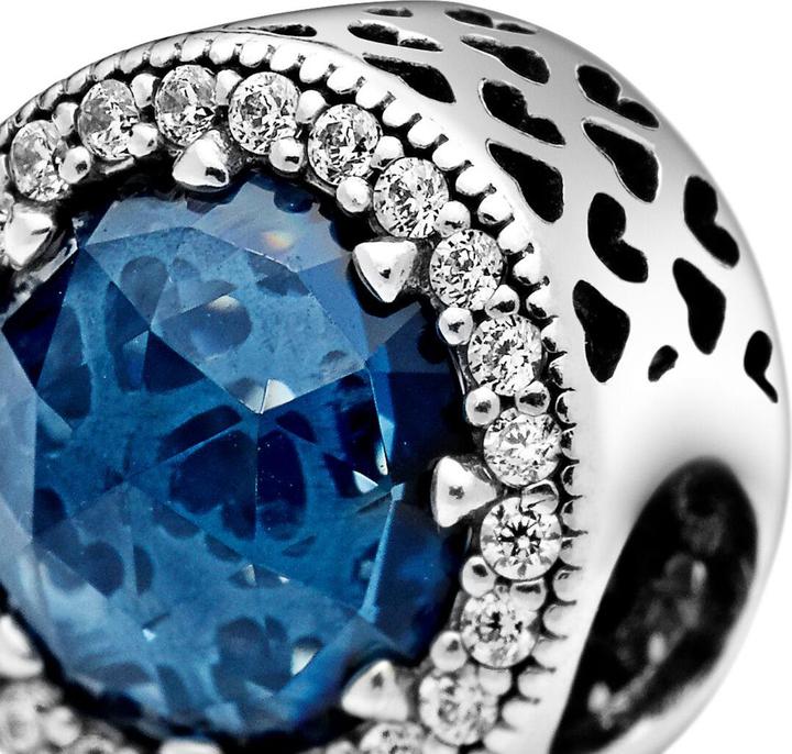 Actual product image Pandora Charms/Beads Midnight Blue Radiant Wreath of Hearts (Silver)