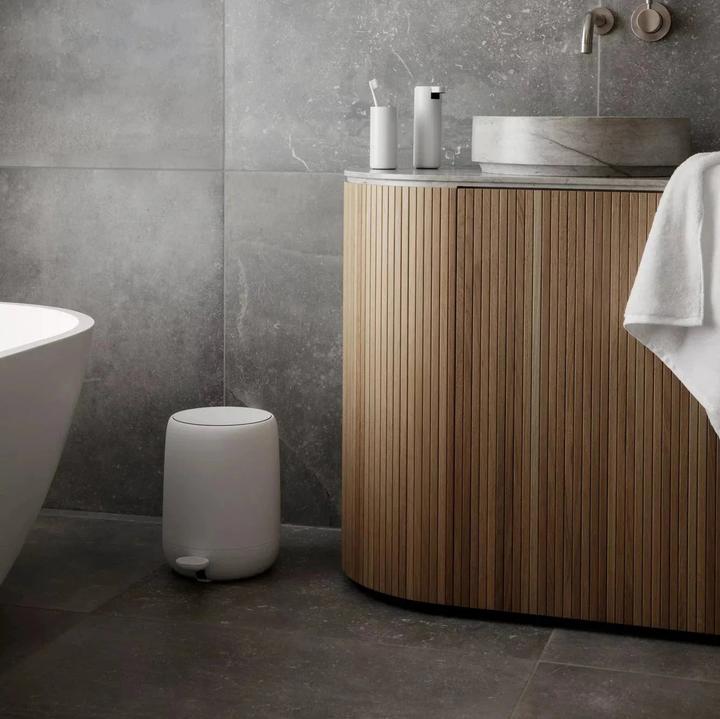 Actual product image Blomus Pedal bin -SONO- Tan (3 l)