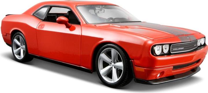 Actual product image Maisto Composite model Dodge Challenger SRT8 2008 orange 1/24