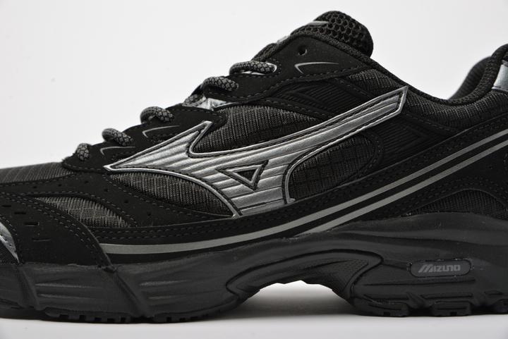 Actual product image Mizuno Mxr Tech (44.5)