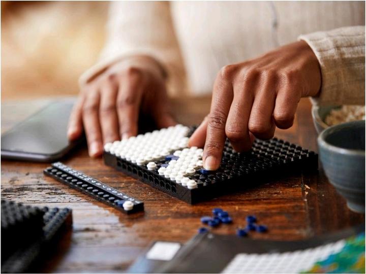 Produktbild LEGO Weltkarte (31203, LEGO Art, LEGO Seltene Sets)