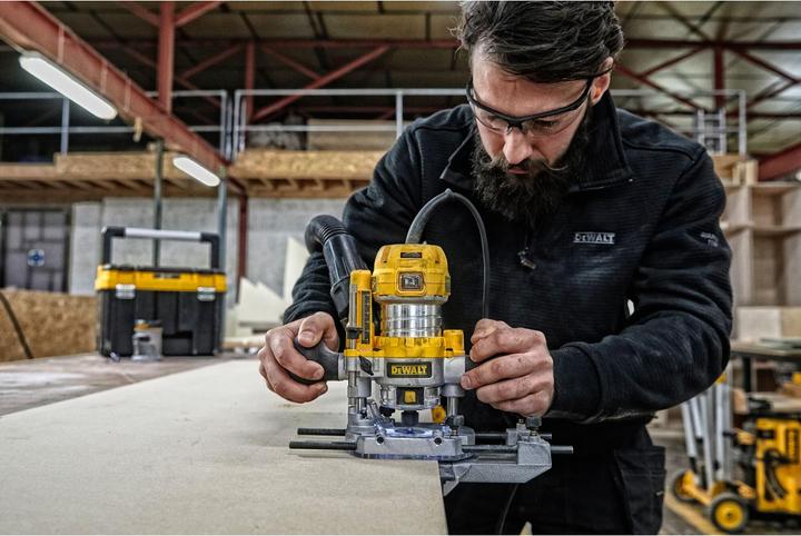 Actual product image DeWalt D26204K