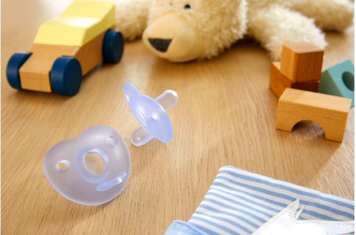 Produktbild Philips Avent Curved Soothie (2 x, bis 6 Monate)