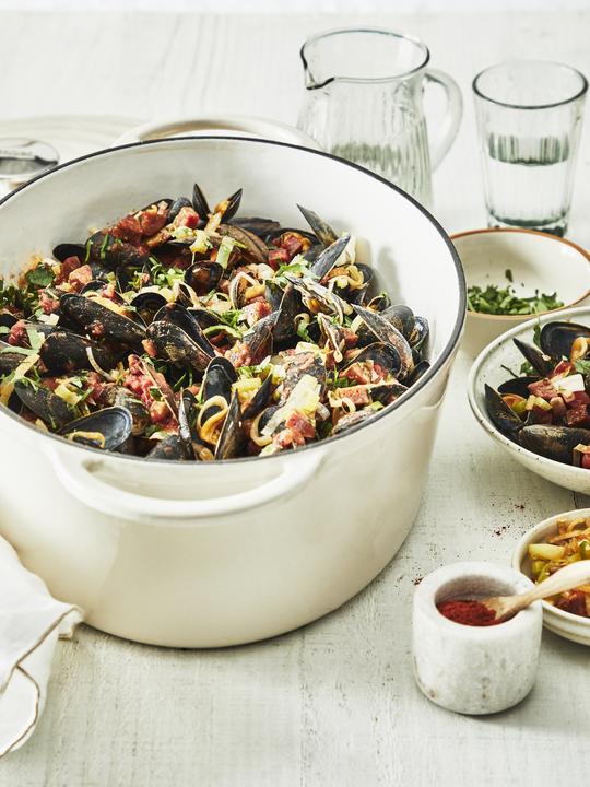 Actual product image Tefal LOV roaster (25 cm, Casserole + Stewpot, Pot, Cast iron)