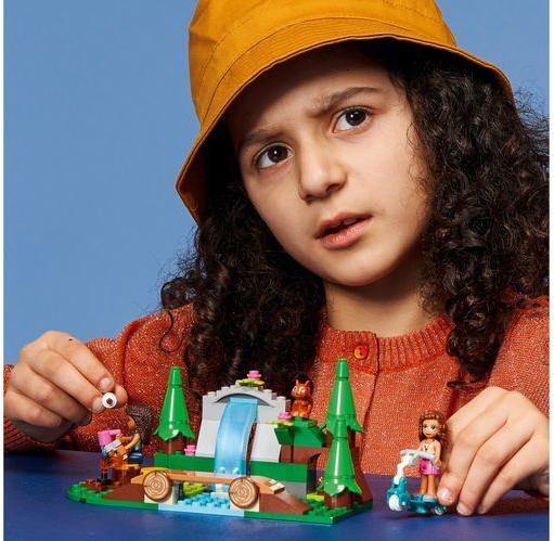 Produktbild LEGO Wasserfall im Wald (41677, LEGO Friends)