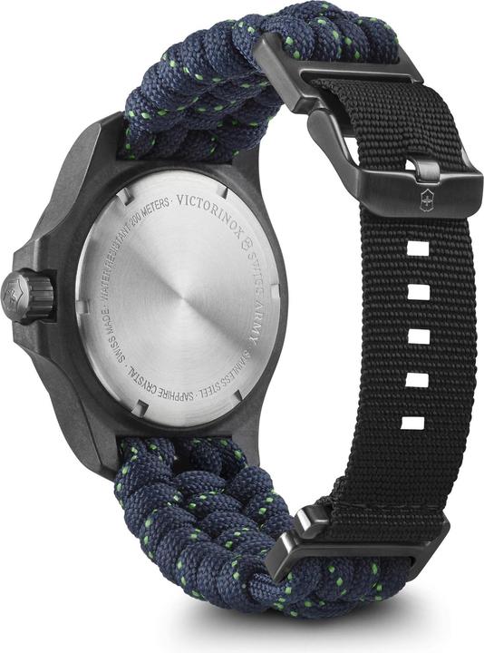 Produktbild Victorinox I.n.o.x. Carbon (Analoguhr, Swiss Made, 43 mm)