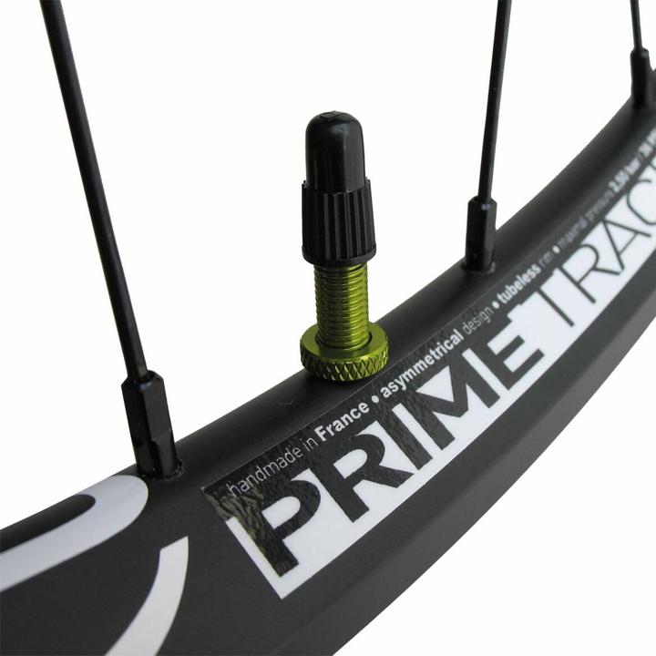 Actual product image VAR Tubeless Valve Al Gn 35mm 2-St Green, Pair