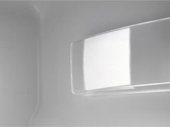 Actual product image Electrolux AEG built-in refrigerator (188 l)