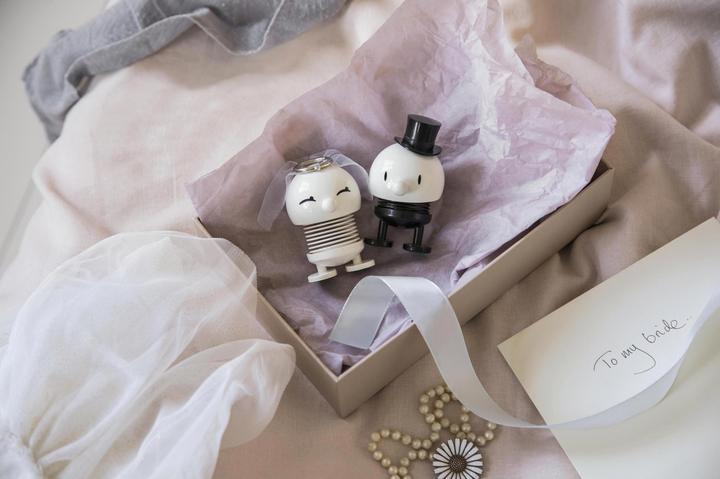 Produktbild Hoptimist Bride & Groom (10 x 7.5 x 15 cm)