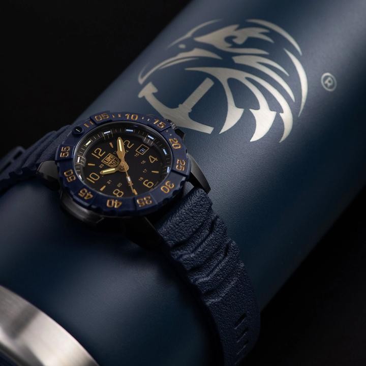 Image du produit Luminox NAVY SEAL STEEL 3250 SERIES (Montre de plongée, 45 mm)