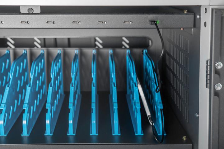 Produktbild Digitus Mobiler Ladeschrank, 15.6", USB-C 30 Ladestationen, PDU, Lüfter, 1260 x 824 x 650 mm