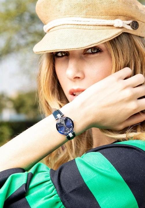 Actual product image Jowissa Facet rhinestones (Analogue wristwatch, 30 mm)