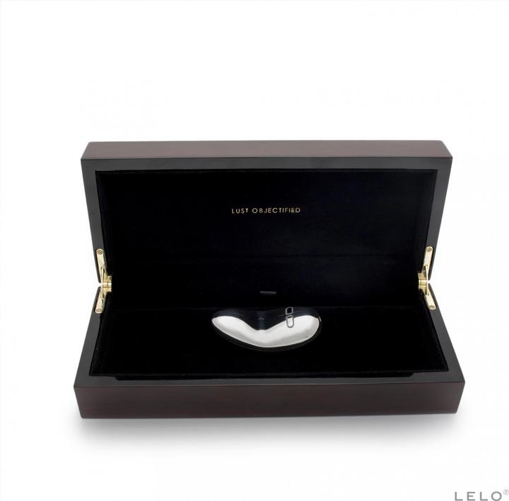 LELO Yva