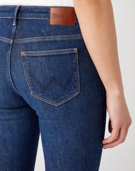 Actual product image Wrangler Skinny (25)