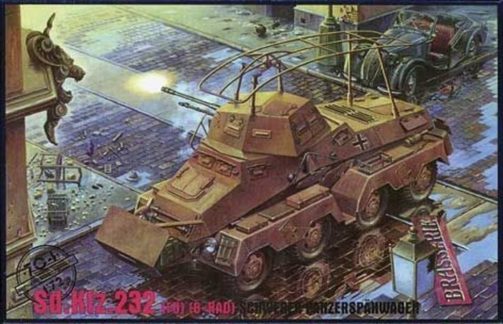 Actual product image Roden Sd.Kfz. 232 Heavy armoured reconnaissance vehicle