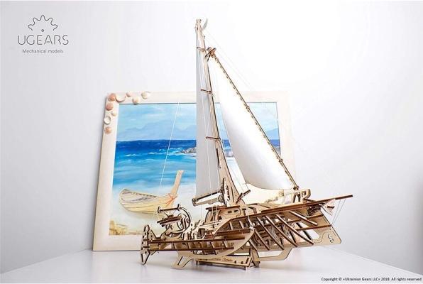 Produktbild Ugears Trimaran Merihobus