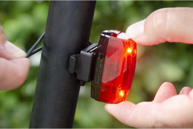 Productafbeelding CatEye Rapid Micro G TL-LD620G zwart/rood