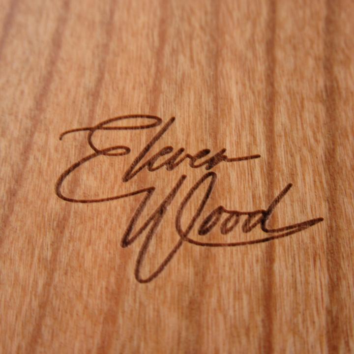 Produktbild Eleven Wood Hülle Cherry (Apple iPhone 11 Pro)