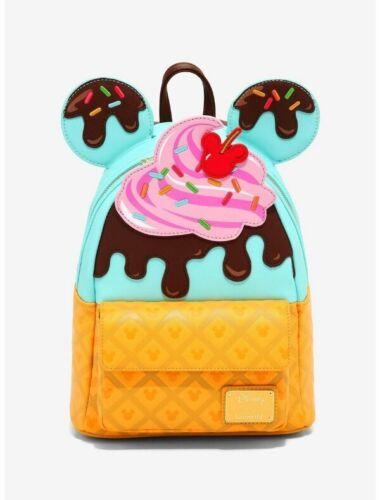 Actual product image Loungefly Mickey & Cie - Minnie Mouse Kuchen