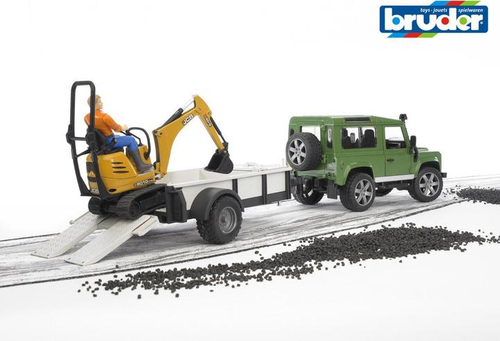 Bruder Land Rover Defender