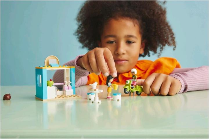 Actual product image LEGO 41723 Donut shop (41723, LEGO Friends)