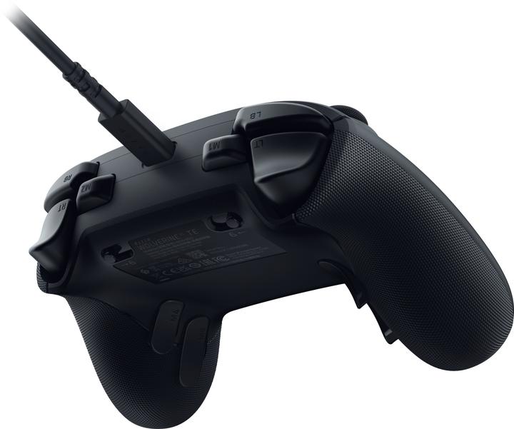Actual product image Razer Wolverine V3 Tournament Edition, black - wired e-sports controller for Xbox & PC (Xbox One X, Xbox Series X, Xbox One S, Xbox Series S, PC)