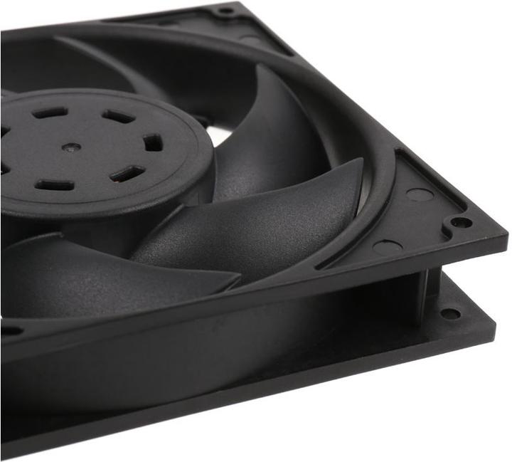 Actual product image EKWB EK-Vardar EVO 140ER BB PWM - 2000 rpm (140 mm, 1 x)